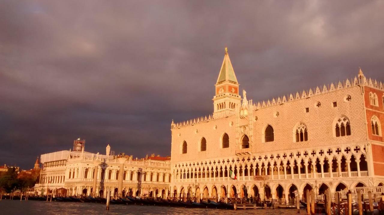 Apartament Ca' Giulia - Biennale - Free Wifi Fiber Wenecja Zewnętrze zdjęcie